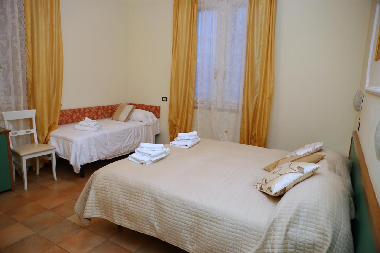 Hotel La Torre Rimini Exterior photo